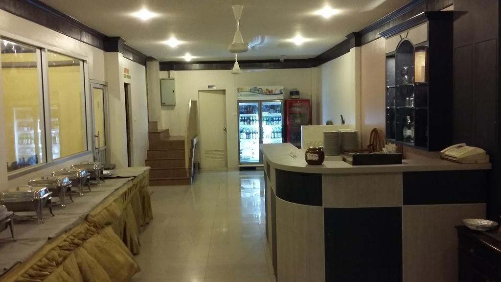 Hotel Sea Princess Patong Екстер'єр фото