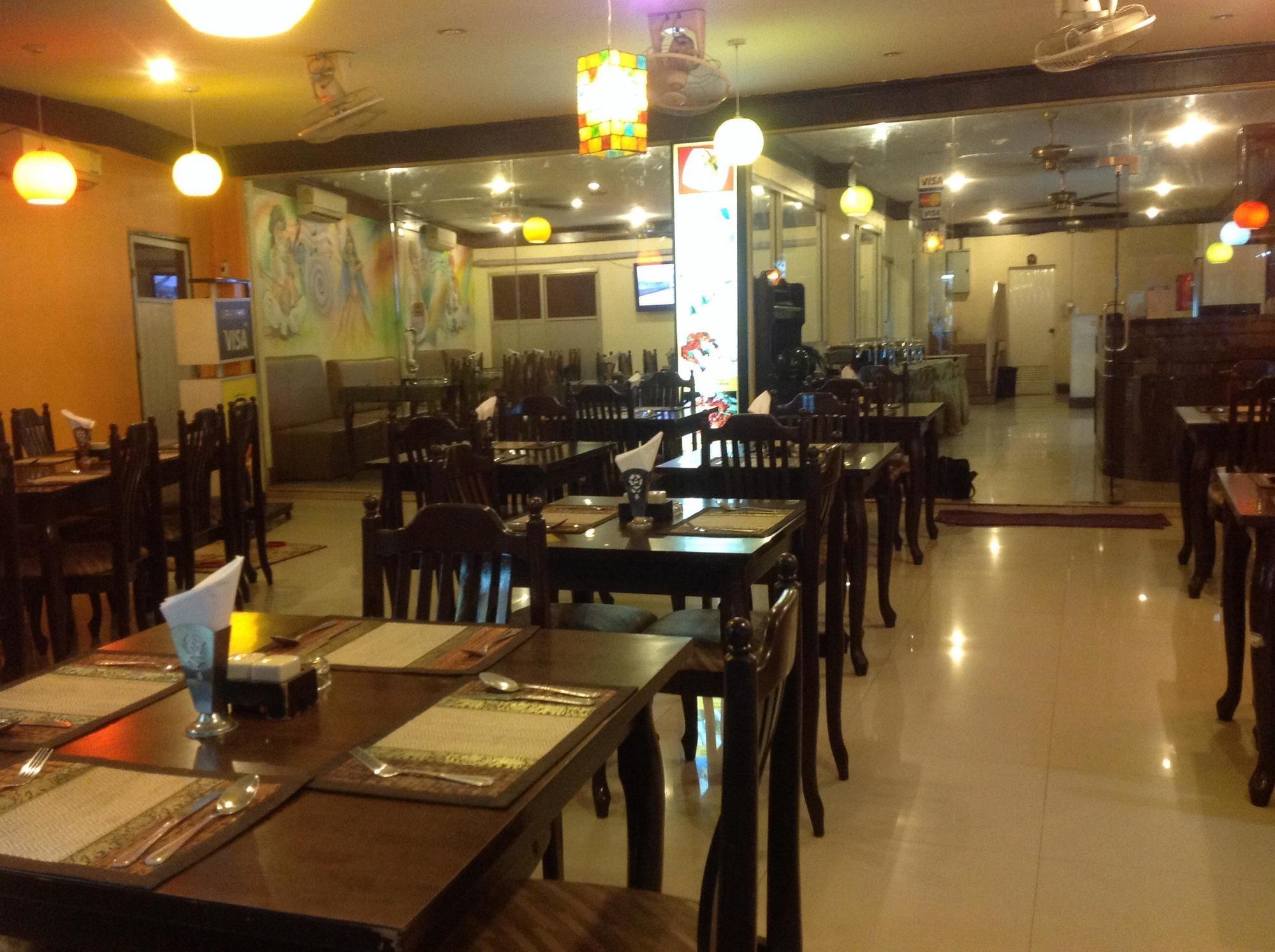 Hotel Sea Princess Patong Екстер'єр фото